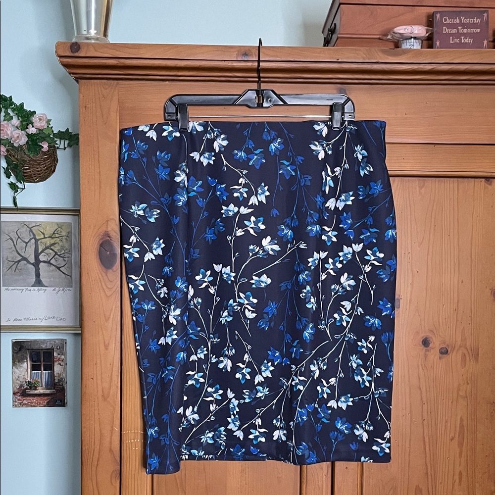 Floral Blue Classic Women's Pencil Skirt
